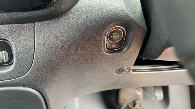 Mercedes-Benz Vito L2 Diesel Rwd 119CDI Select Van 9G-Tronic - Image 36